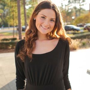 Meet your Posher, Alexis